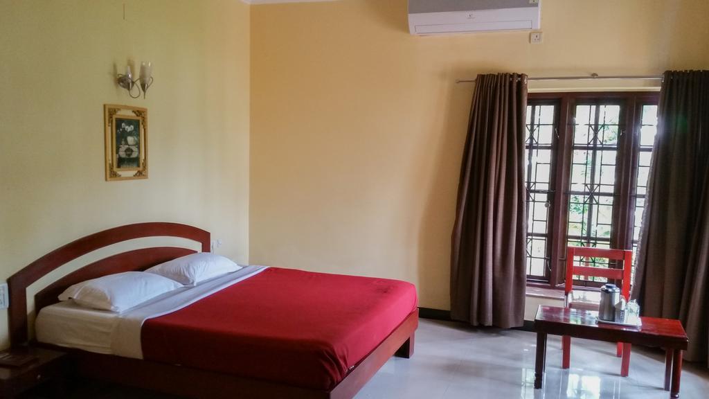 River View Guest House - Kavitha Residency Mangalore Eksteriør billede